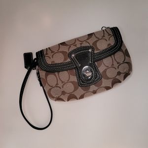 Coach Dog treat bag /camera bag)